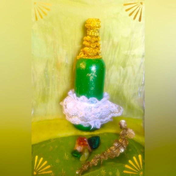 Hand Crafted Bottles &Pillow Set Pineapple Princess Passion Flower-Scented - Picture 5 of 5